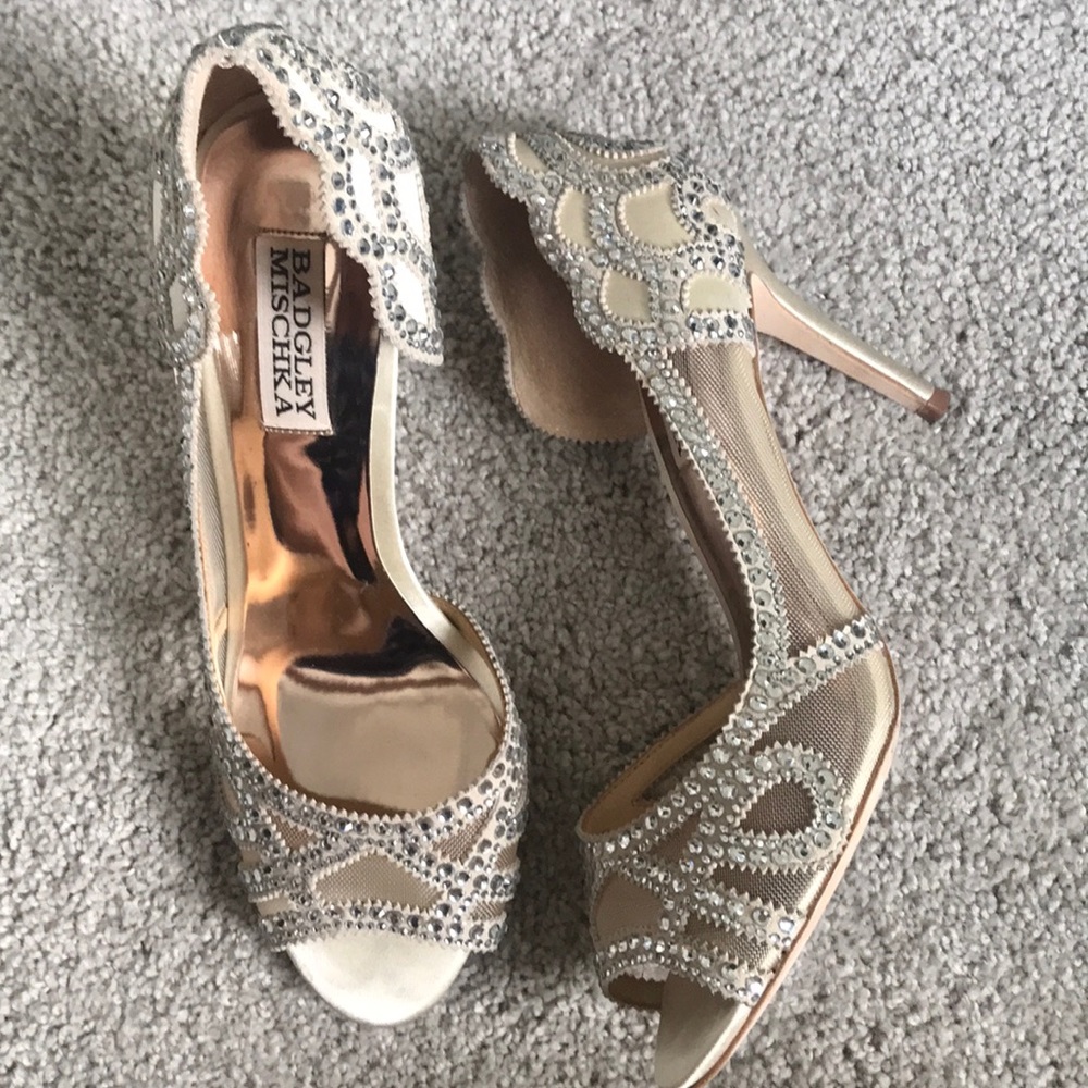 Beautiful Badgley Mischka wedding heels Sz 7
